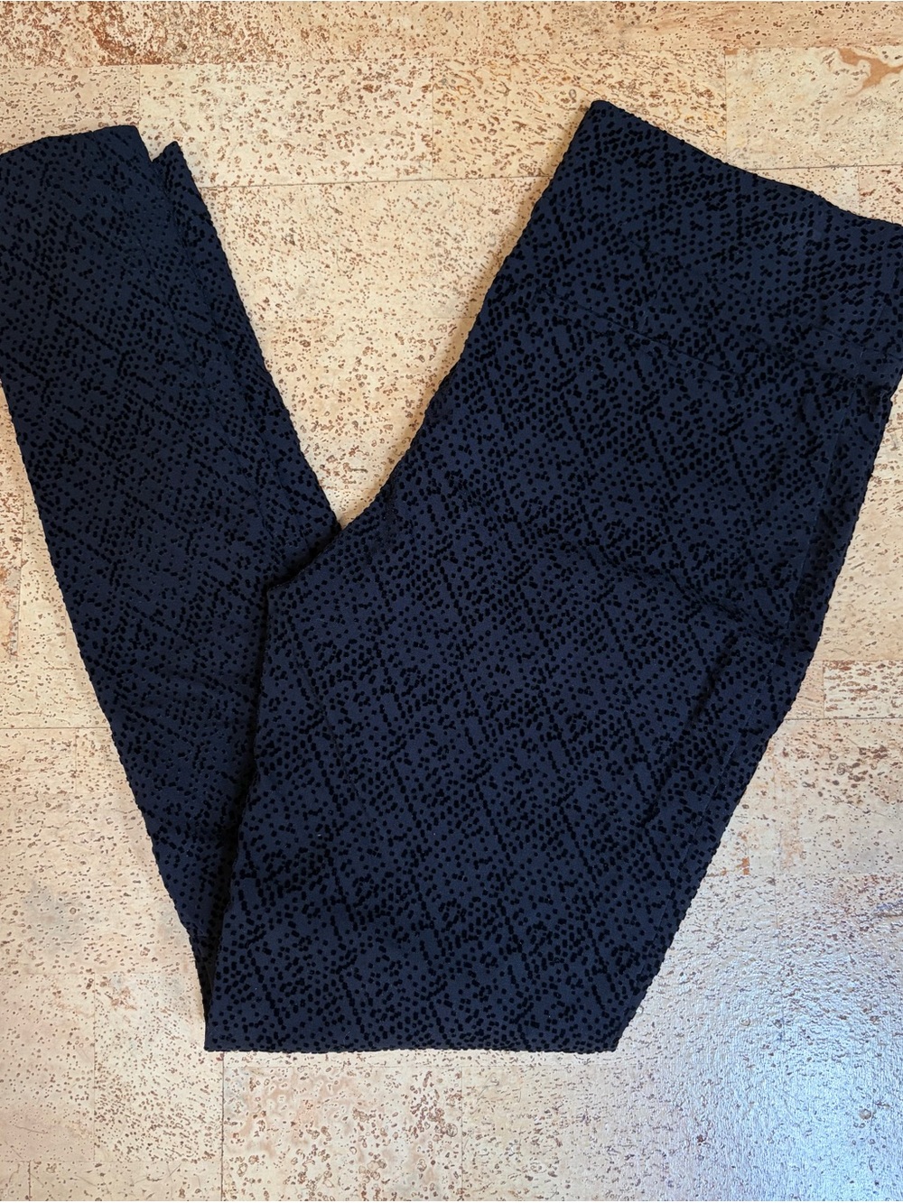 Apt. 9 Black Flocked Dot Leggings